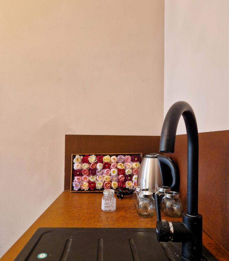 Mister Barolo Apartments Langhe โนเวลโล ภายนอก รูปภาพ