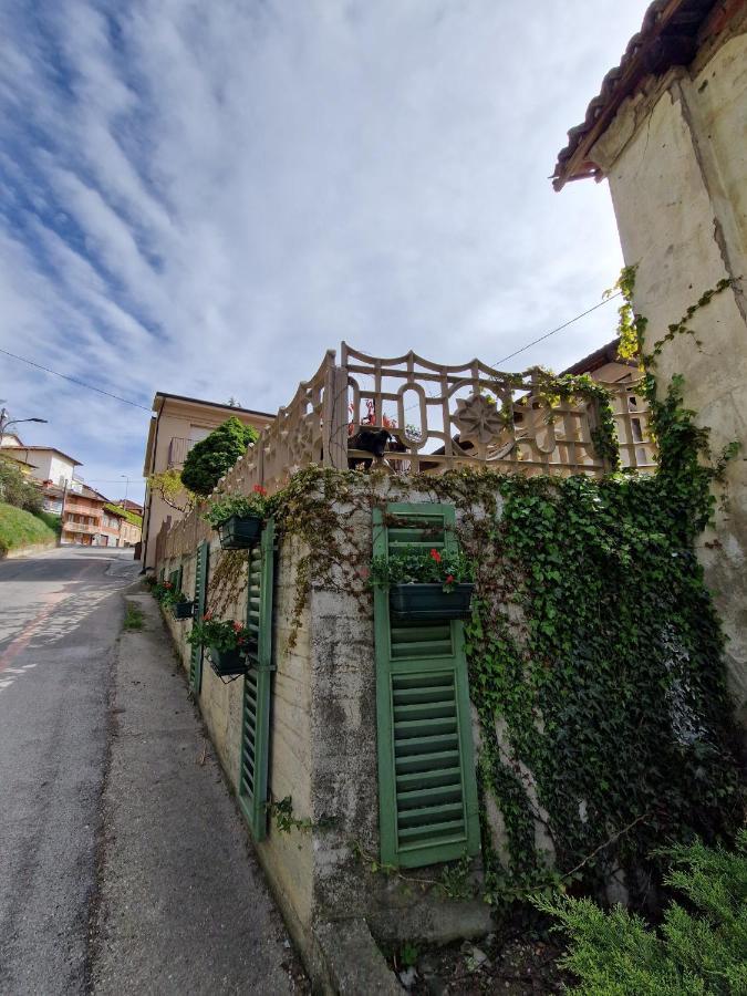Mister Barolo Apartments Langhe โนเวลโล ภายนอก รูปภาพ