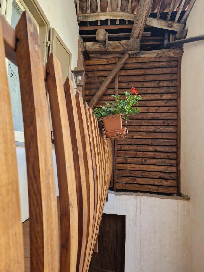 Mister Barolo Apartments Langhe โนเวลโล ภายนอก รูปภาพ