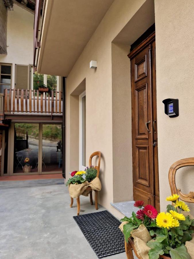 Mister Barolo Apartments Langhe โนเวลโล ภายนอก รูปภาพ