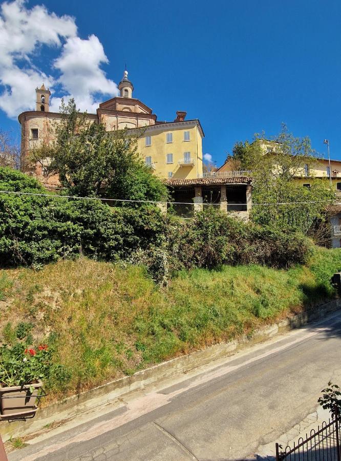 Mister Barolo Apartments Langhe โนเวลโล ภายนอก รูปภาพ