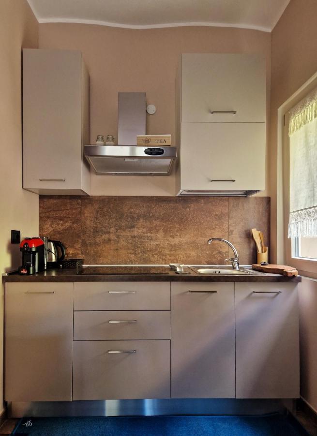 Mister Barolo Apartments Langhe โนเวลโล ภายนอก รูปภาพ